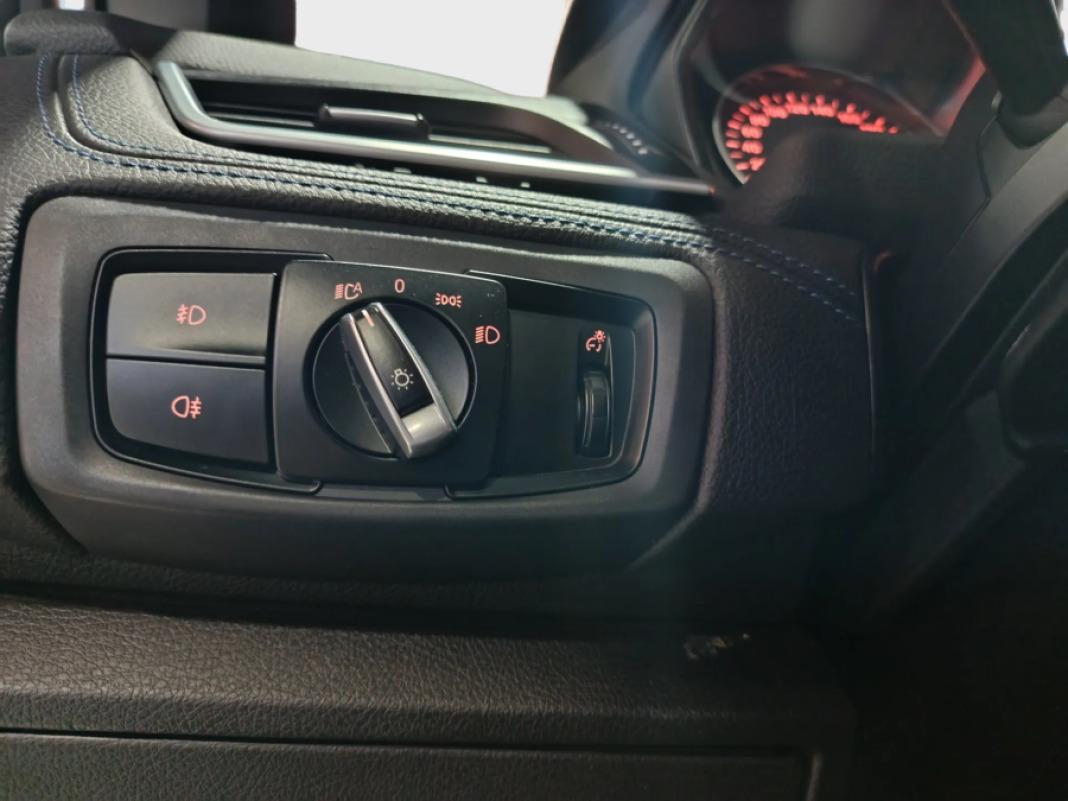 BMW Serie 2 Active Tourer 218d Business