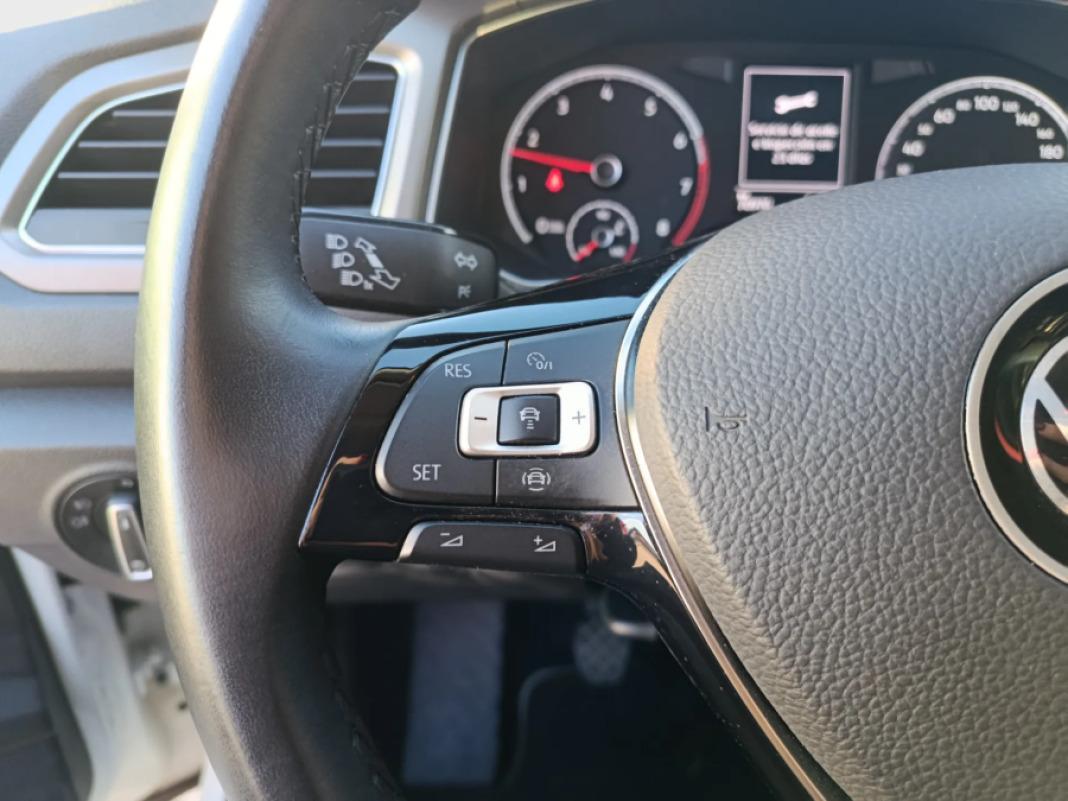 Volkswagen T-roc Advance RLine 1.0 TSI 81kW 110CV