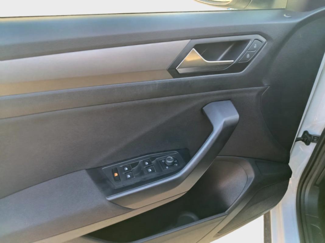 Volkswagen T-roc Advance RLine 1.0 TSI 81kW 110CV