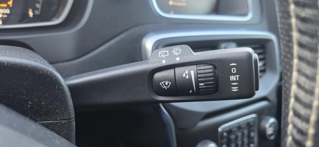 Volvo V40 Cross Country 1.5 T3 Plus Auto