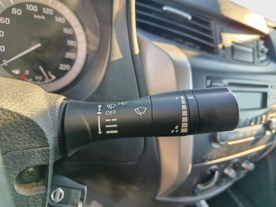 NISSAN Navara King Cab. 2.3dCi 120kW160CV Visia BDif