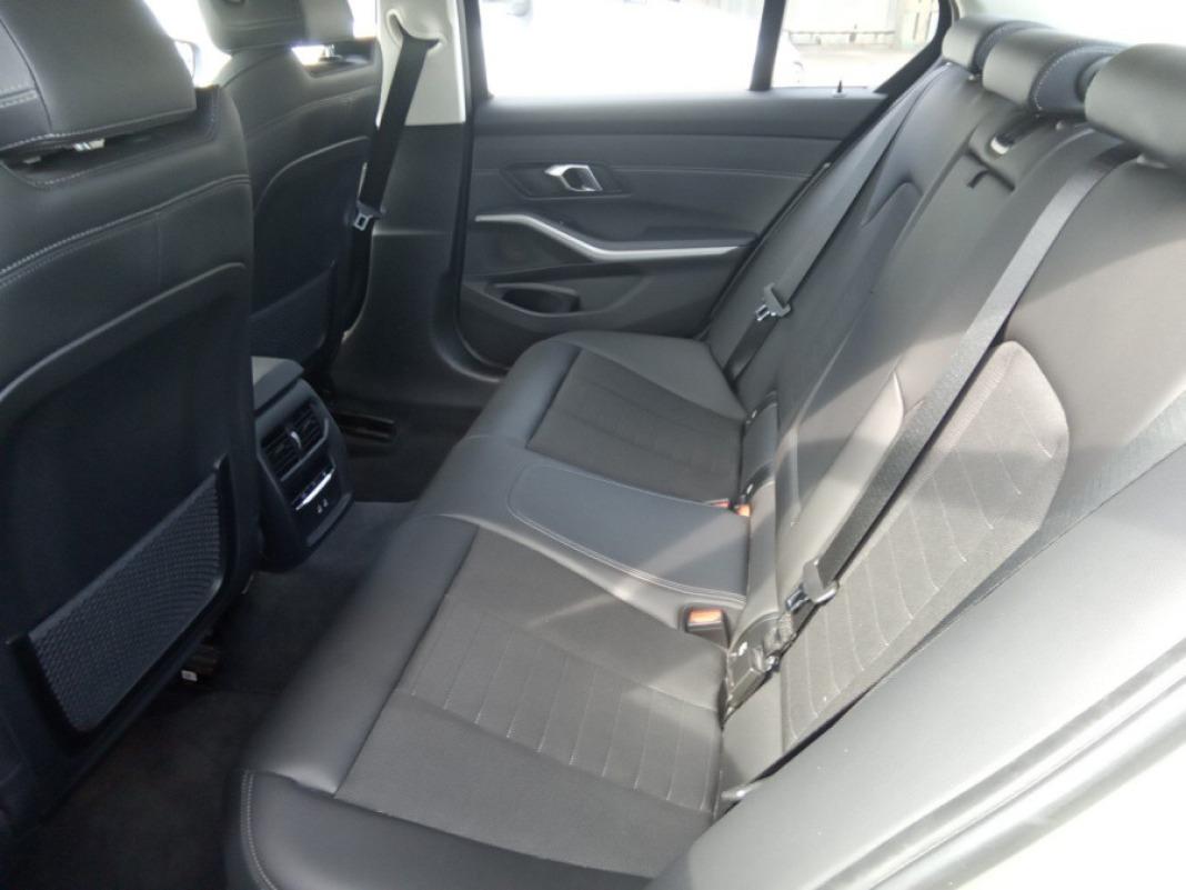 BMW Serie 3 318d Auto.