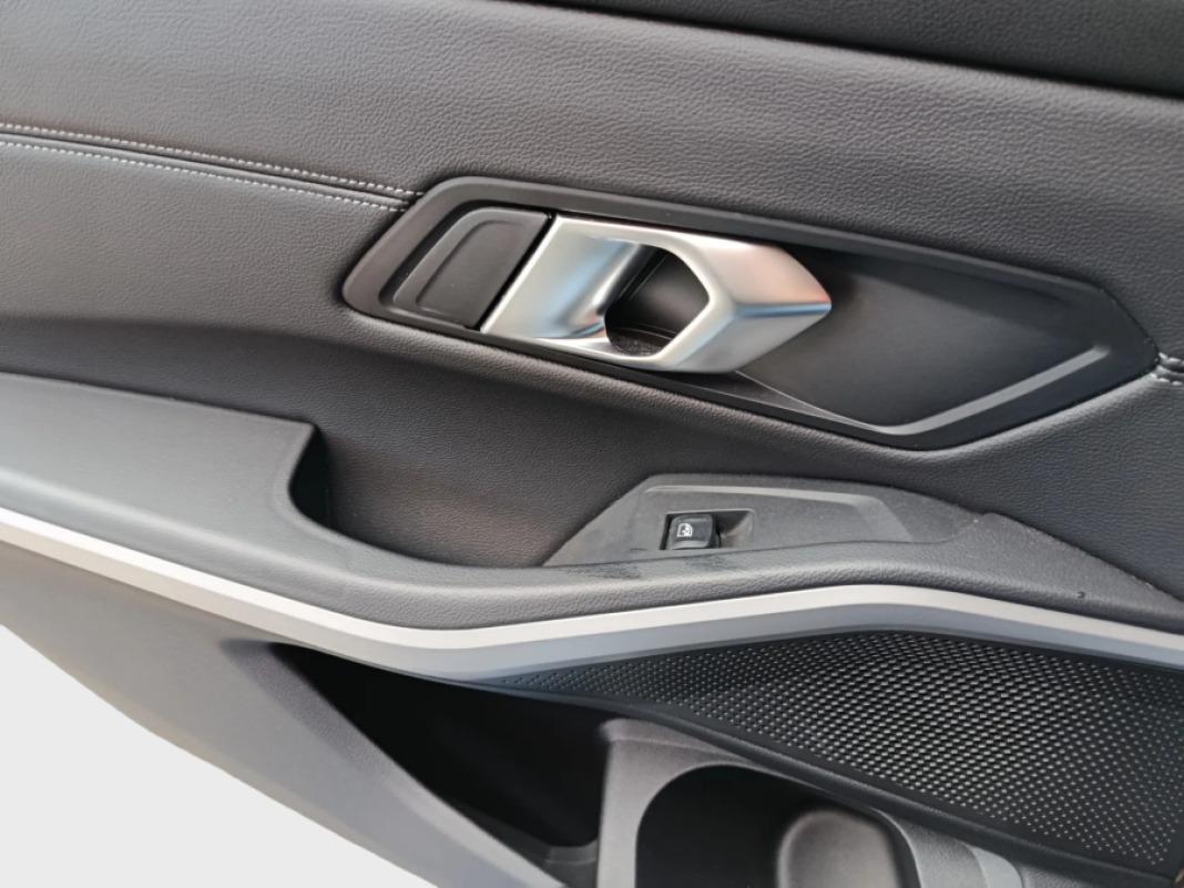 BMW Serie 3 318d Auto.