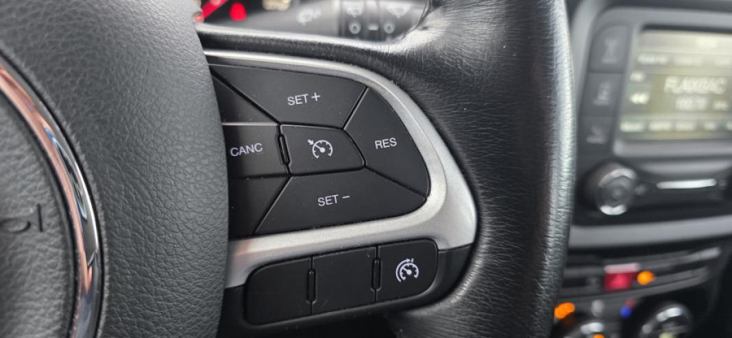 Jeep Renegade 1.6 Mjet Longitude 4x2 E6