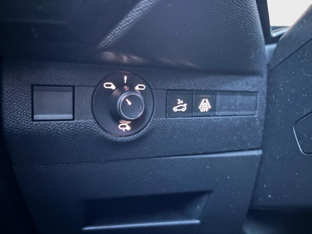 Ds Ds 7 Crossback BlueHDi 96kW 130CV SO CHICb