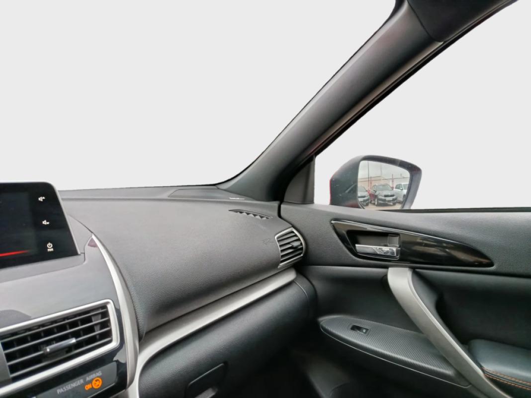 Mitsubishi Eclipse Cross 150T Kaiteki CVT 4WD