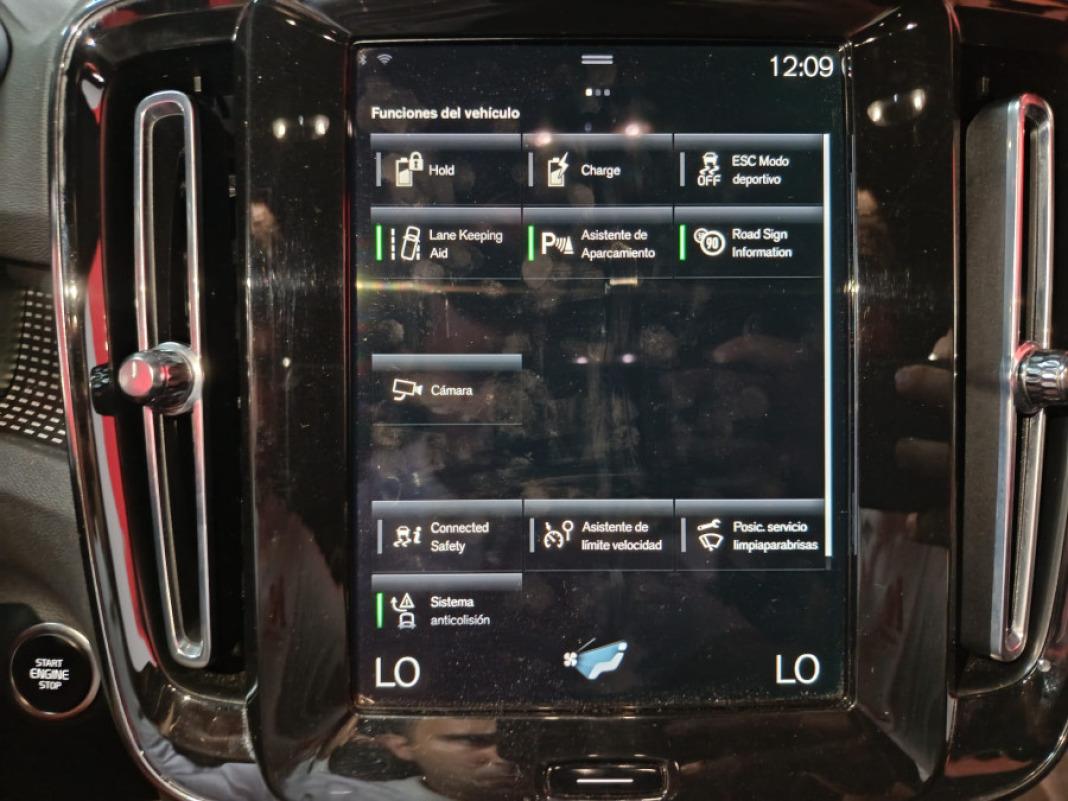 Volvo Xc40 1.5 T5 Twin Recharge RDesign Auto