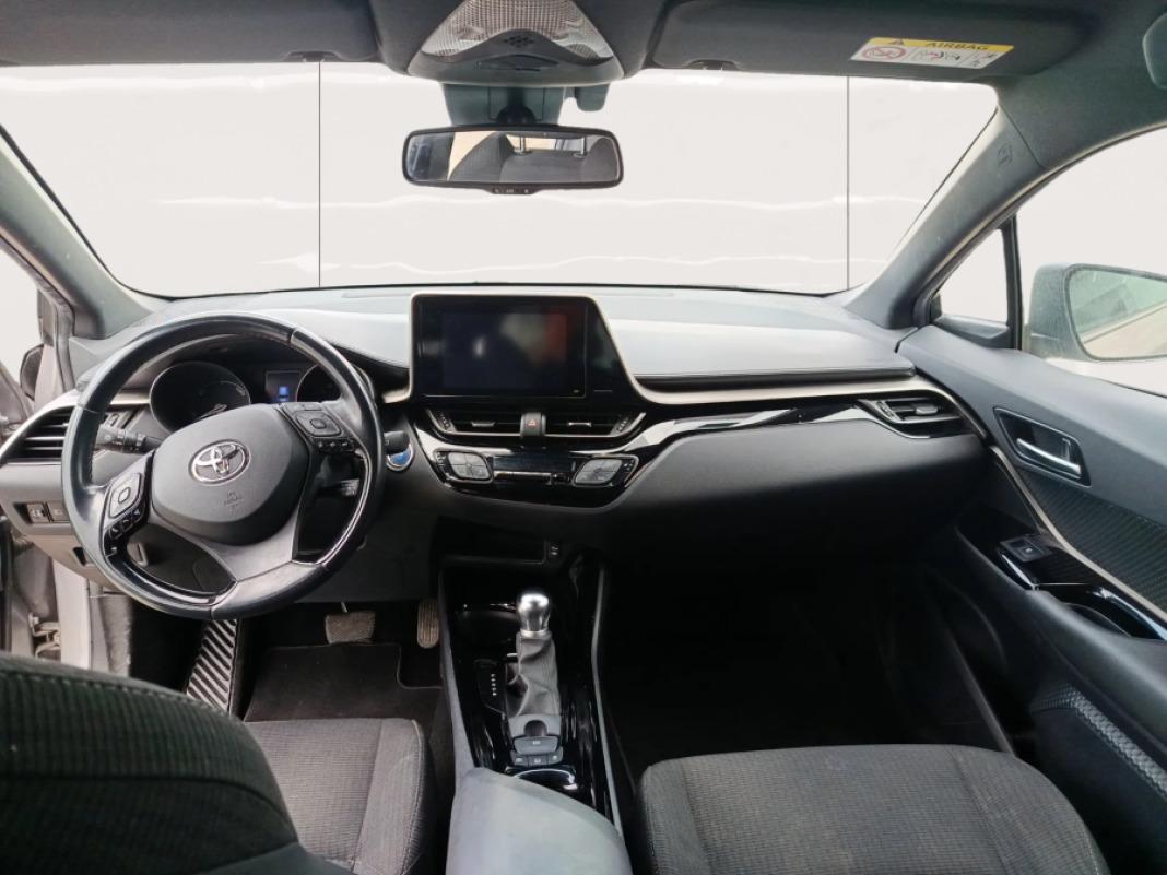 TOYOTA C-hr 1.8 125H Advance