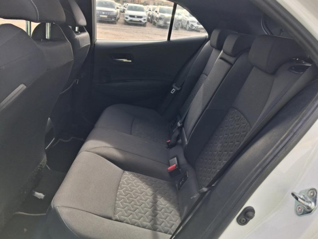 TOYOTA Corolla 1.8 125H ACTIVE TECH ECVT