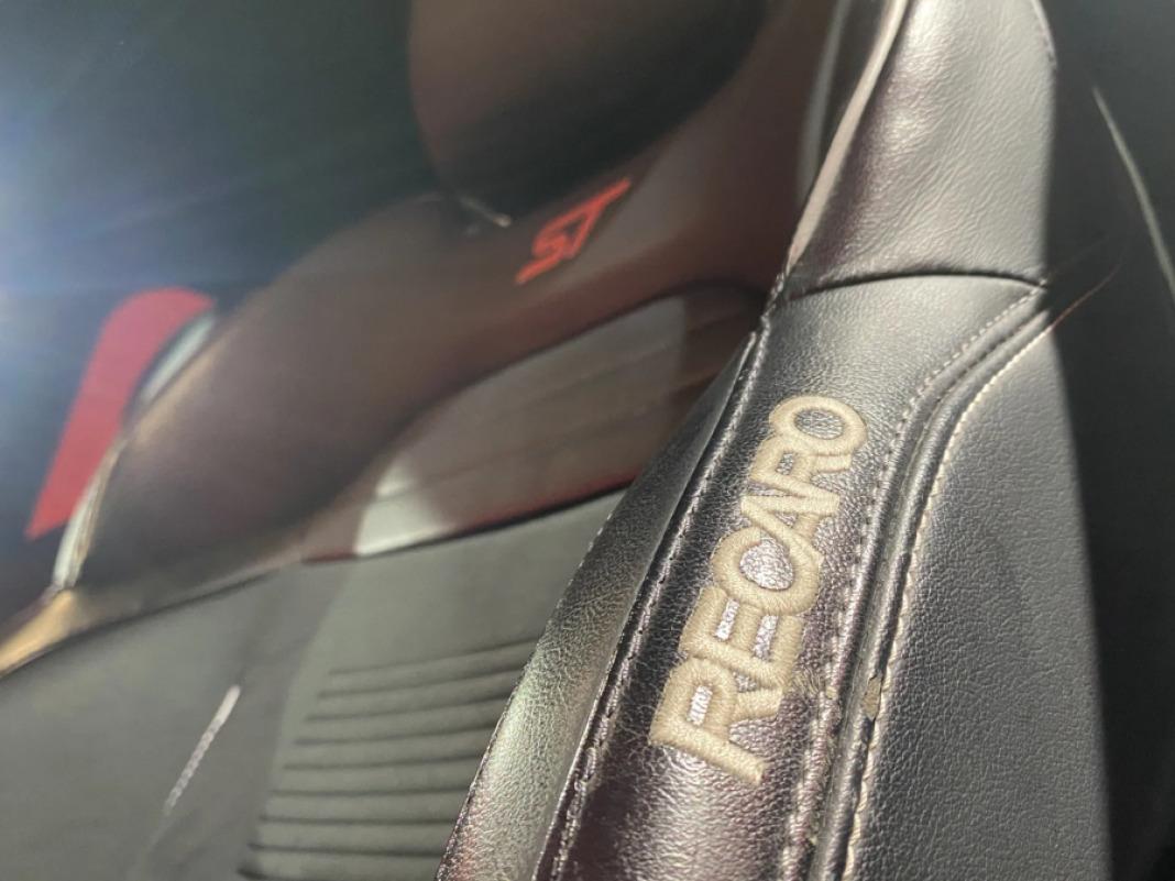 Ford Focus 2.3 Ecoboost 206kW ST 3