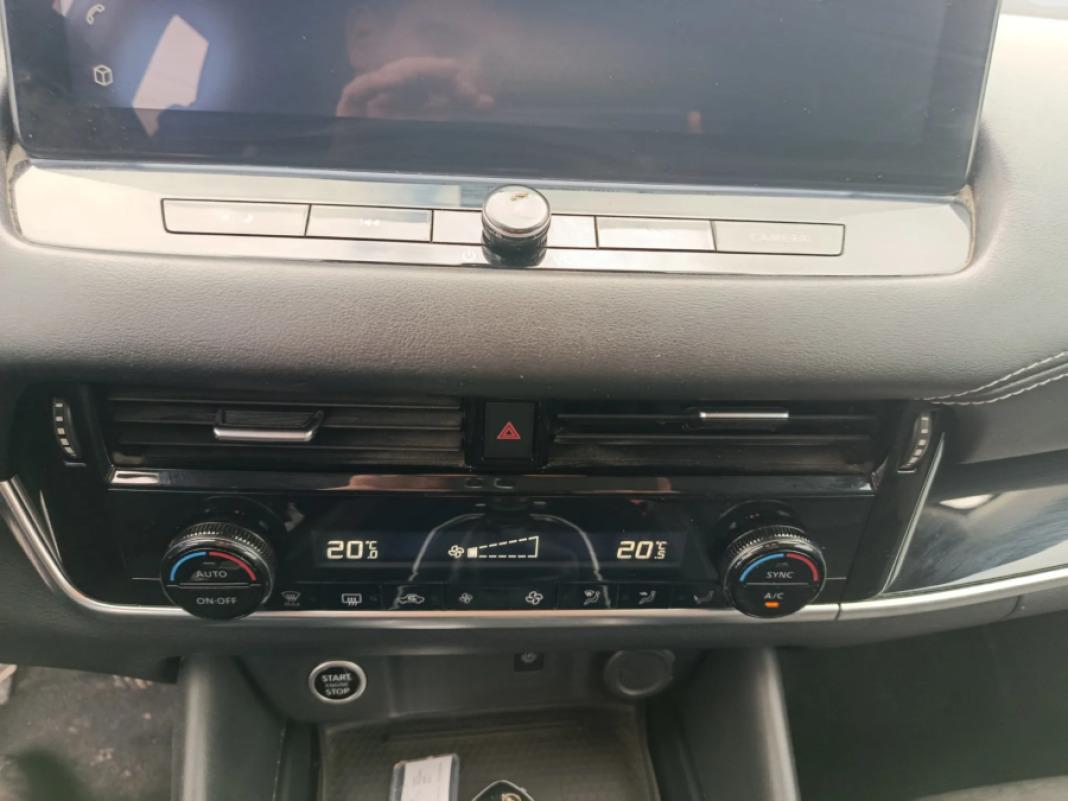 NISSAN Qashqai DIGT 103kW NConnecta