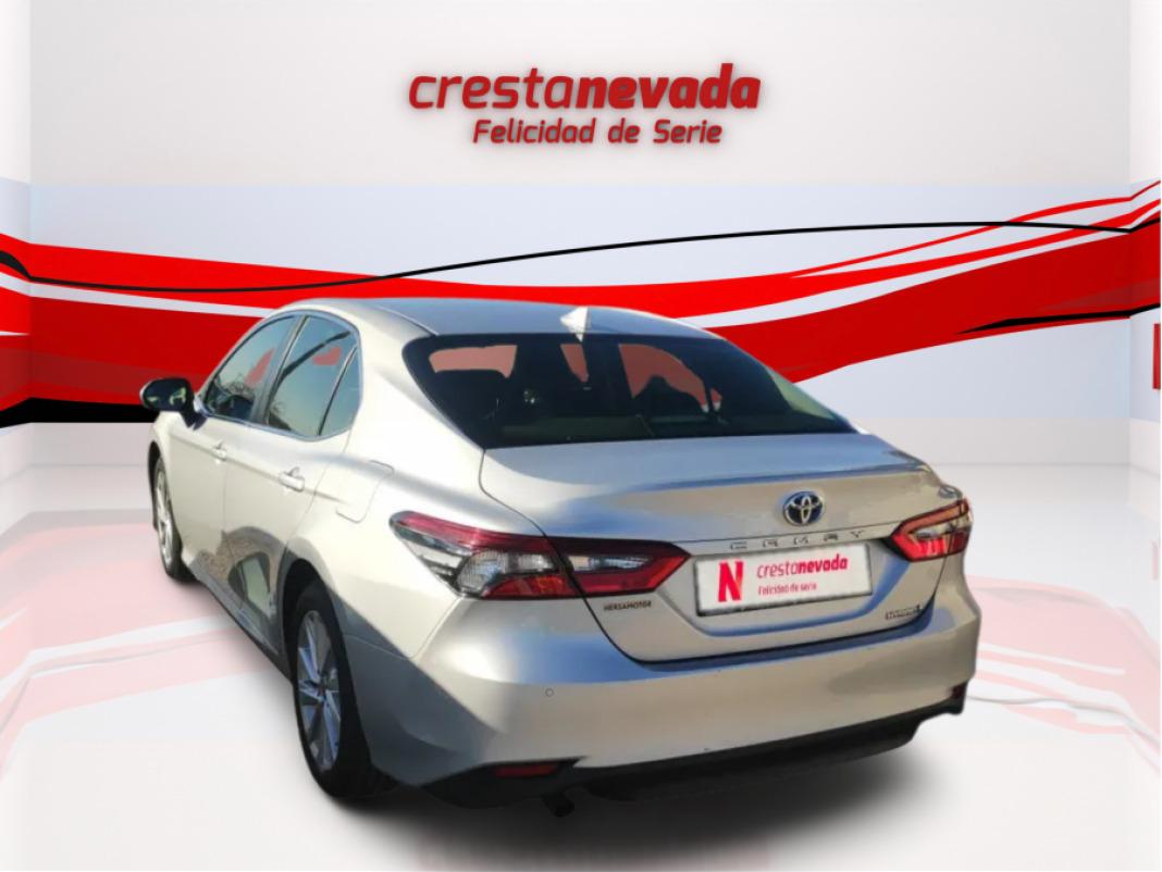 TOYOTA Camry 2.5 220H Advance