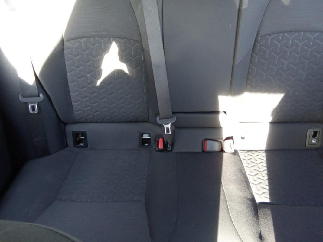 TOYOTA Corolla 1.8 125H ACTIVE ECVT