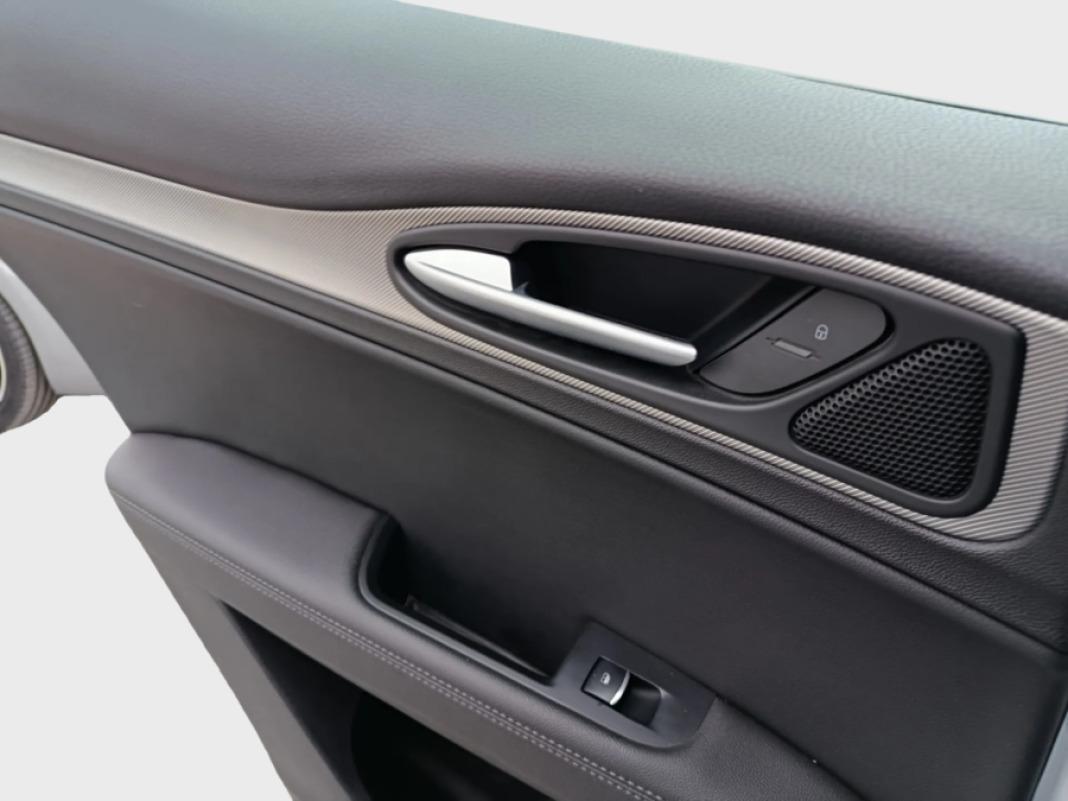 Alfa romeo Stelvio 2.2 Diesel 140kW 190CV Sprint RWD2.2 Diesel 140kW 190CV Spri