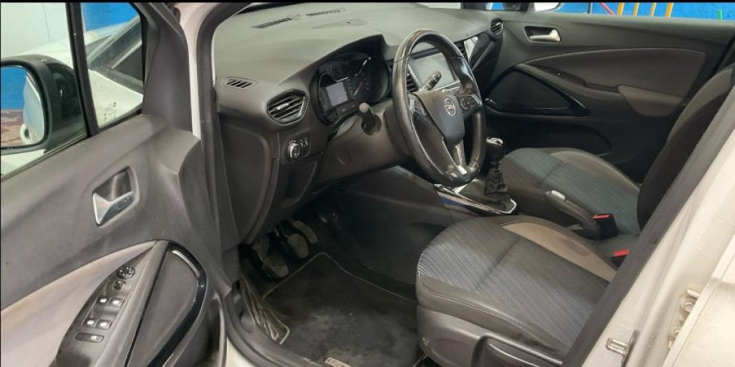 Opel Crossland X 1.2 60kW 81CV Design Line 120 Anivers.