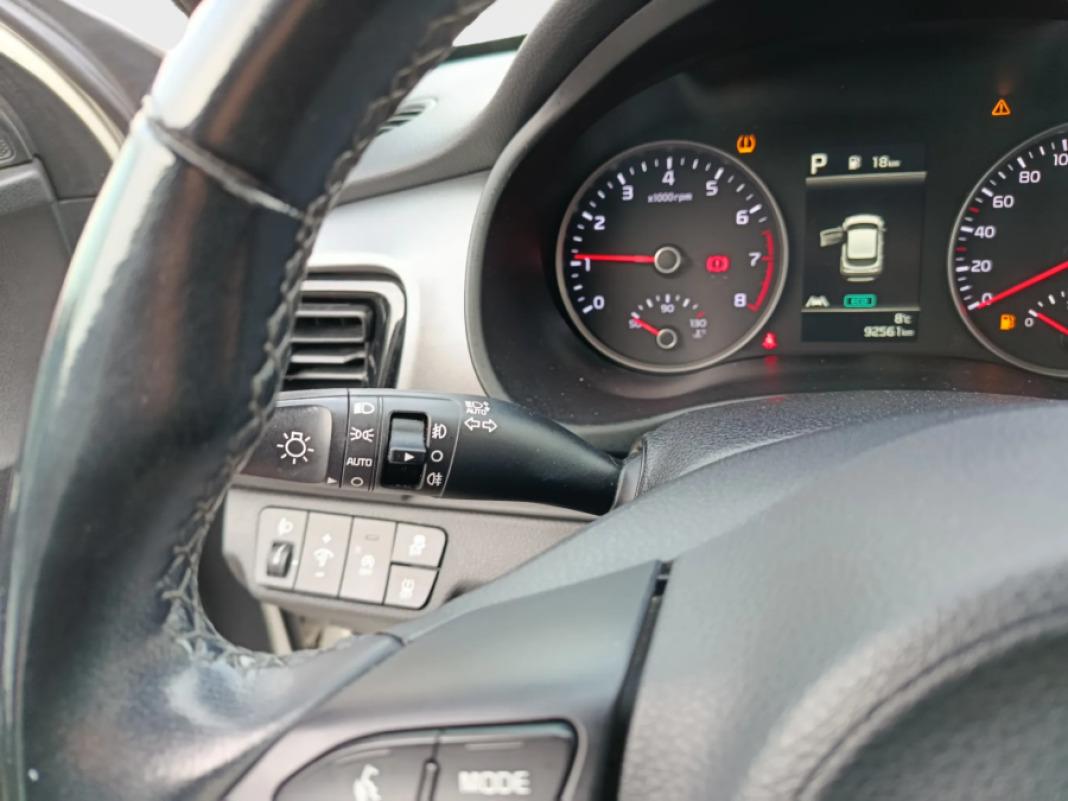 Kia Stonic 1.0 TGDi 88kW 120CV MHEV Drive DCTZen Blue dCi 110kW 150CV 4