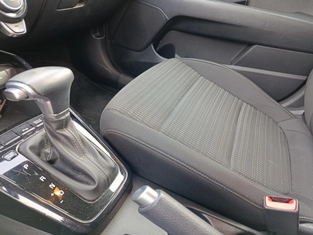 Kia Stonic 1.0 TGDi 88kW 120CV MHEV Drive DCTZen Blue dCi 110kW 150CV 4