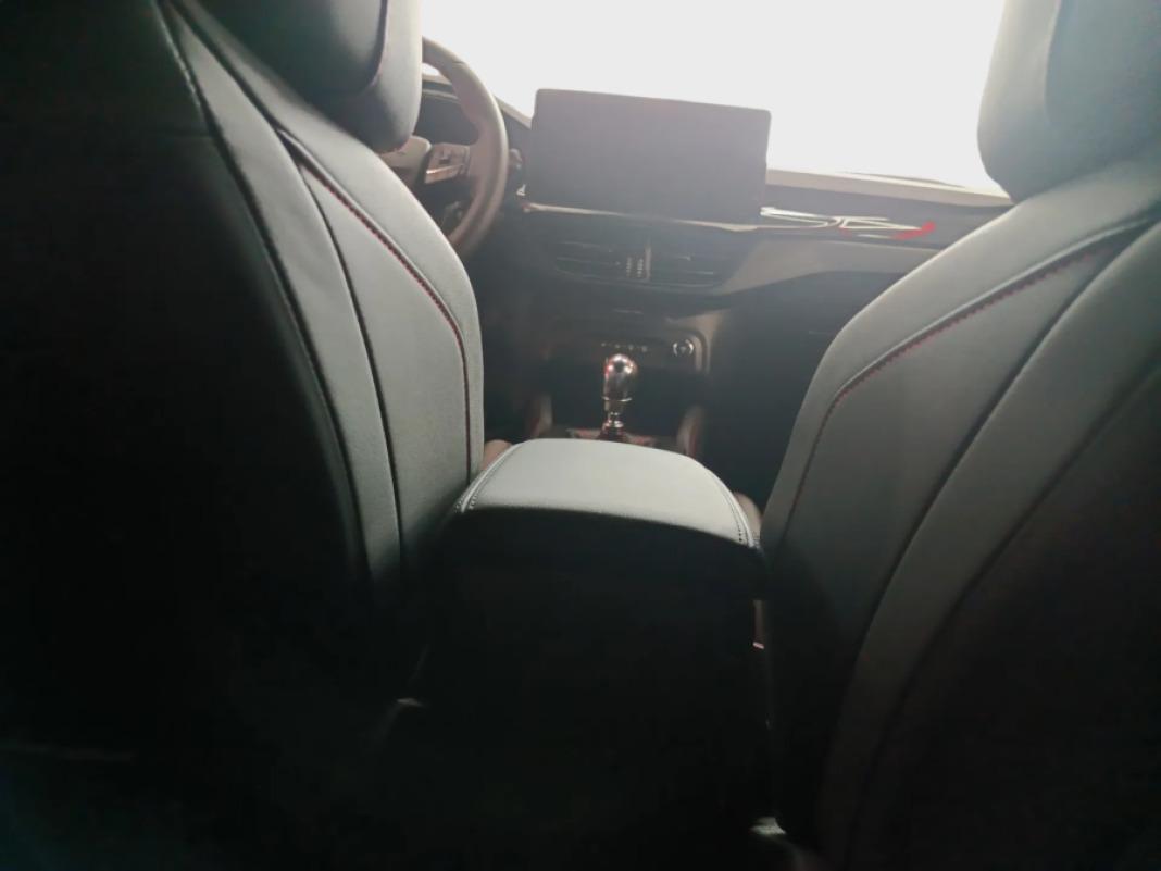 Ford Focus ST 2.3 Ecoboost 206kW 280CV