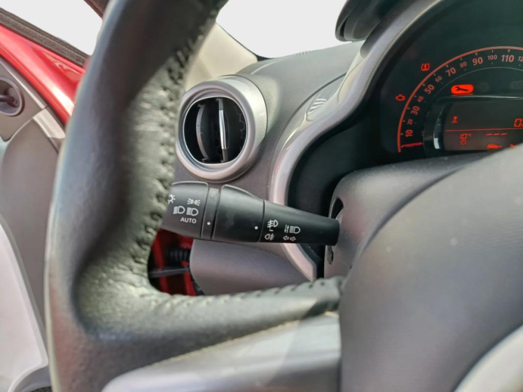 Renault Twingo Intens SCe 55kW 75CV GPF