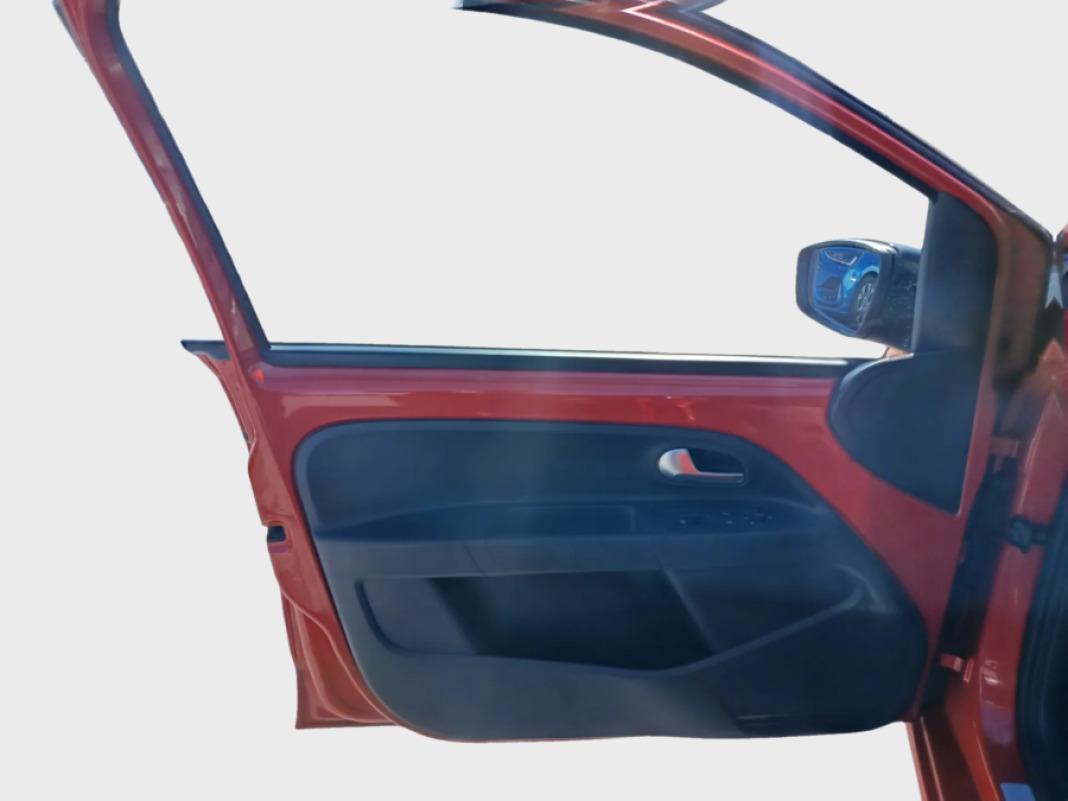 Volkswagen Up! 1.0 75cv High up