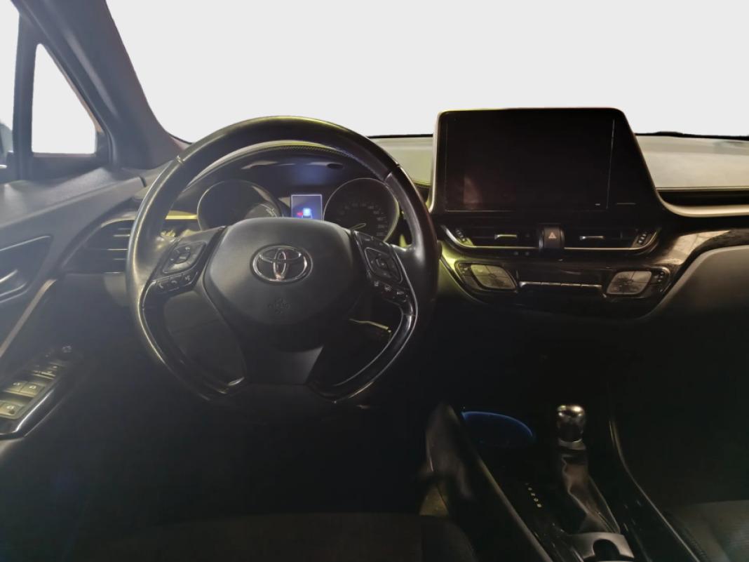 TOYOTA C-hr 1.8 125H Advance