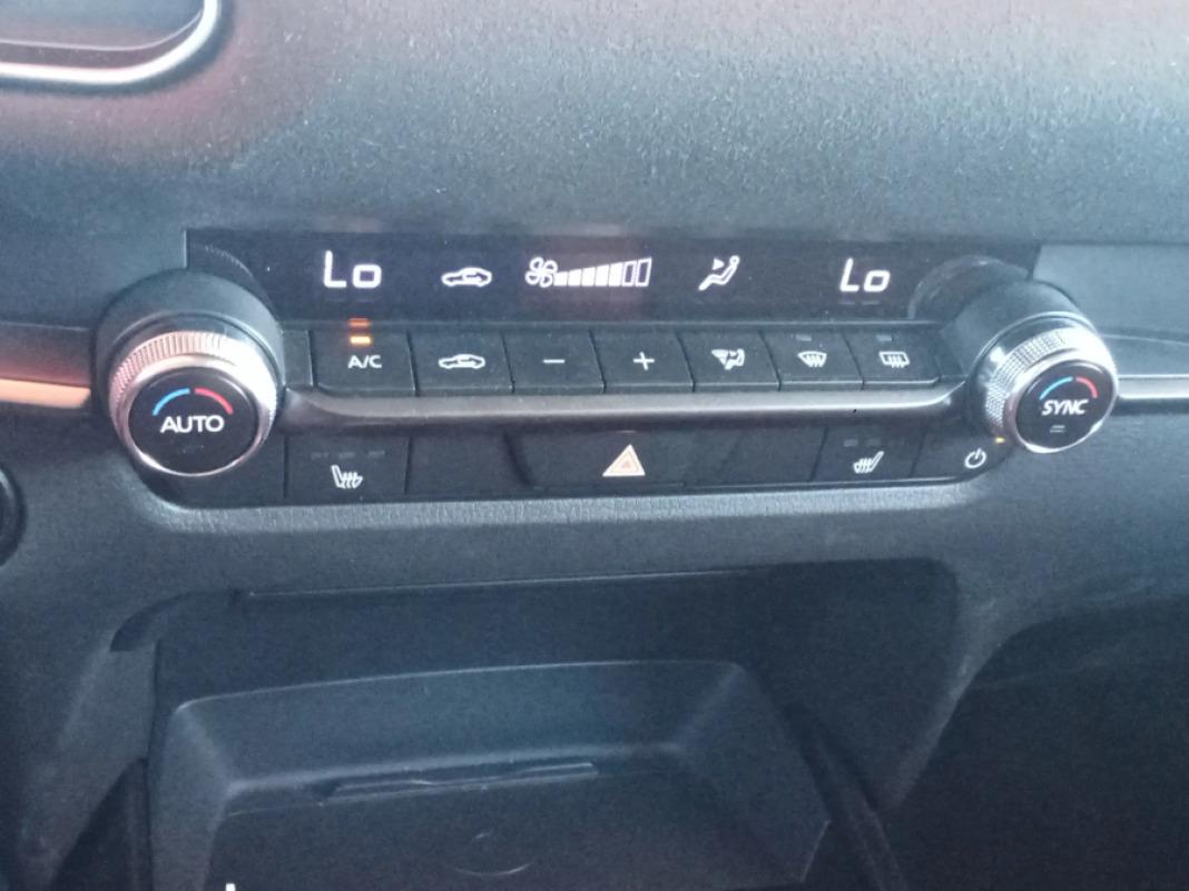 Mazda Cx-30 eSKYACTIV G MHEV Takumi