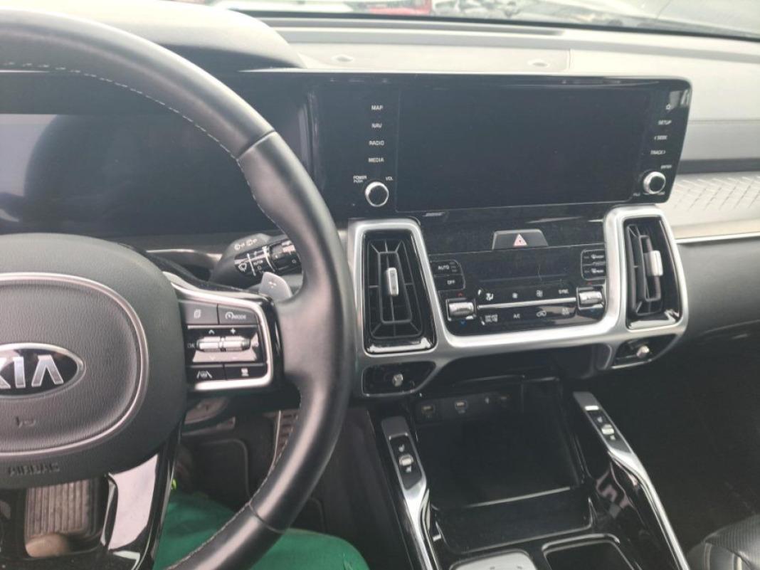 Kia Sorento 1.6 TGDi HEV Emotion 4x4 7pl P.Luxury