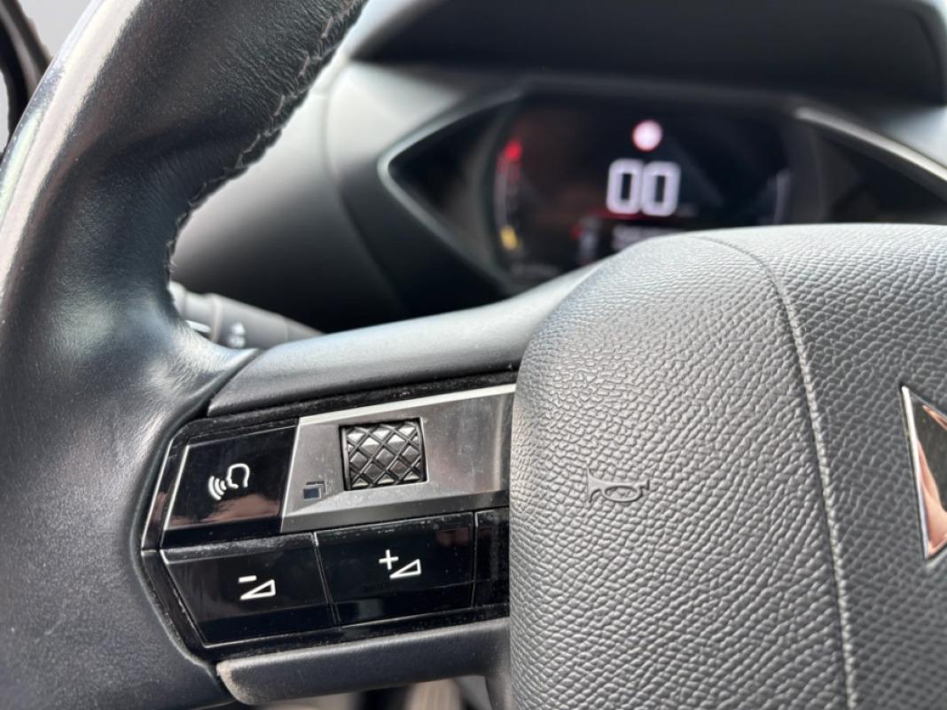 Ds Ds 3 Crossback BlueHDi 81 kW Manual SO CHIC