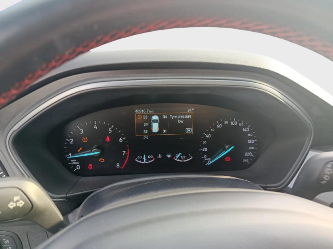 Ford Focus 1.0 Ecoboost MHEV 92kW STLine Style SIP
