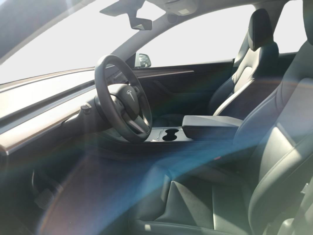 tesla Model Y Gran Autonomia 4WD