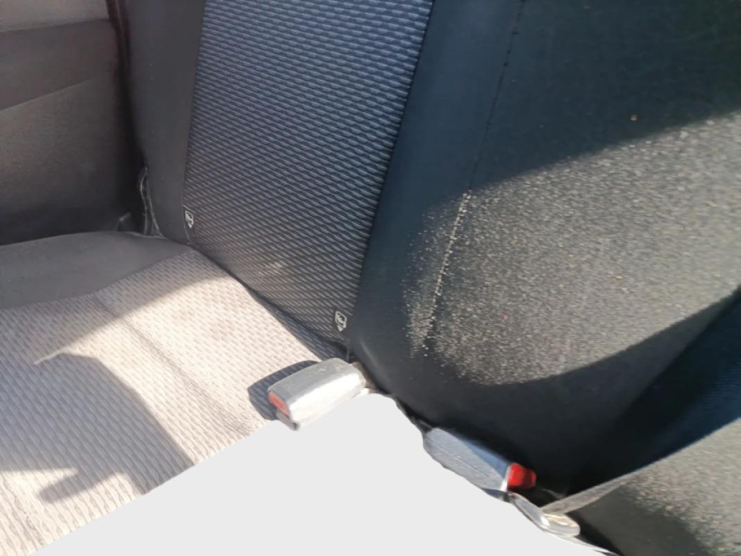 TOYOTA Hilux 2.4 D4D Cabina Doble GX