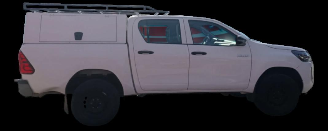 TOYOTA Hilux 2.4 D4D Cabina Doble GX