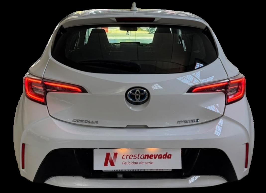 TOYOTA Corolla 1.8 125H BUSINESS ECVT