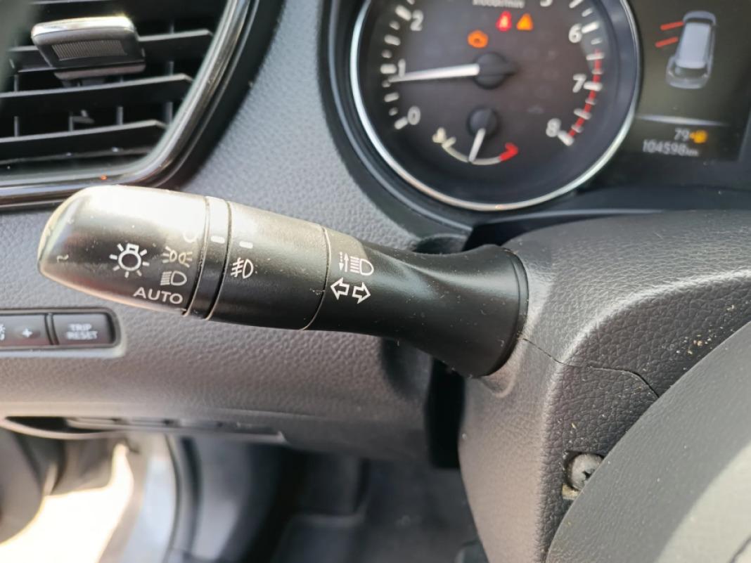 NISSAN X-trail 5 Pl. DIGT 120 kW 163 CV NCONNECTA