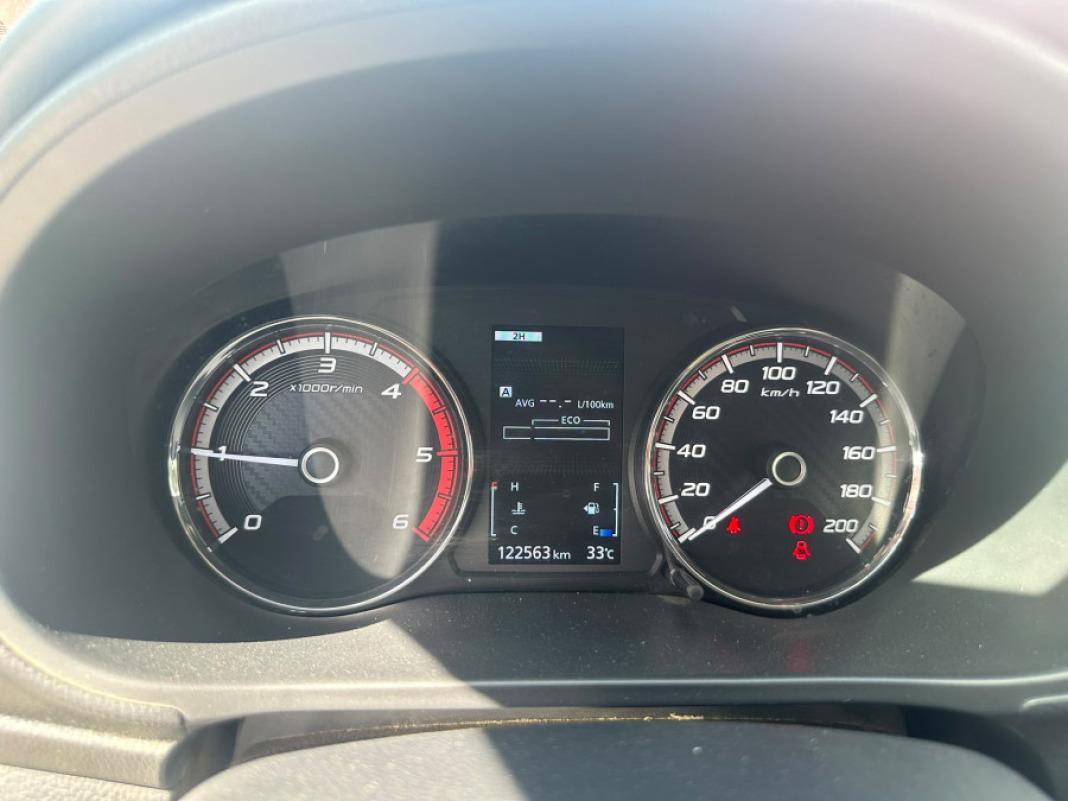 Mitsubishi L200 DC 220 DID MPro