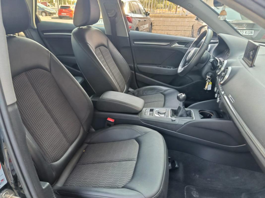 AUDI A3 Design 30 TFSI 85kW 116CV Sportback