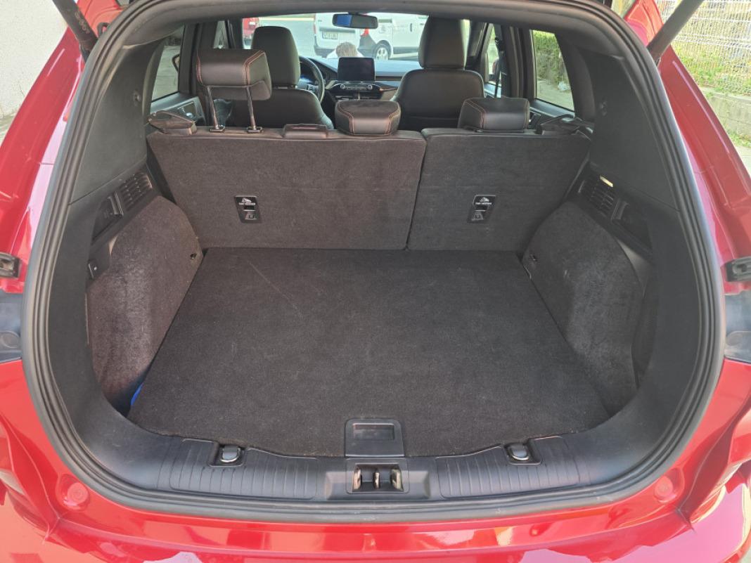 Ford Kuga STLine X 2.5 Duratec FHEV Auto