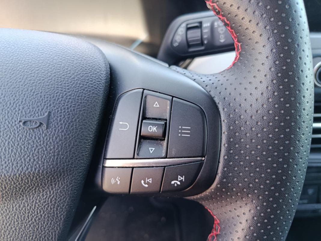 Ford Focus 1.0 Ecoboost MHEV 92kW STLine