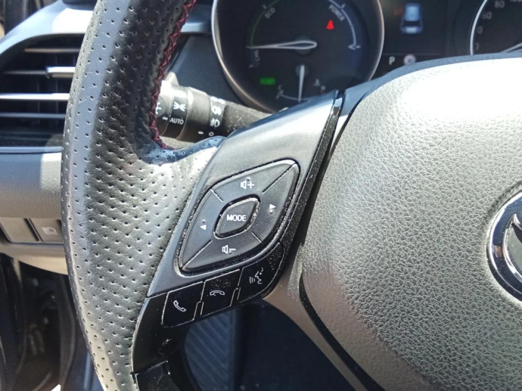 TOYOTA C-hr 2.0 180H GR Sport Black Edition