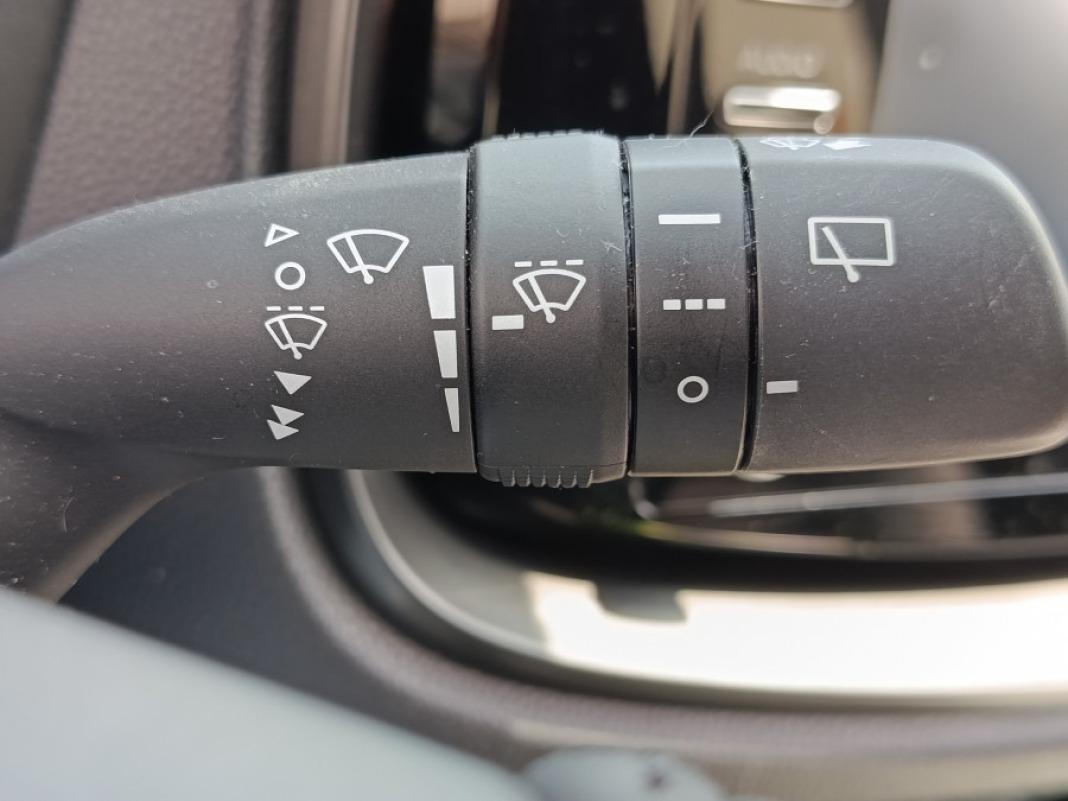 TOYOTA Aygo X Cross 1.0 VVTI 72CV Play