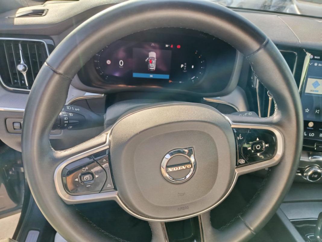 Volvo Xc60 2.0 B4 D AWD RDesign Auto