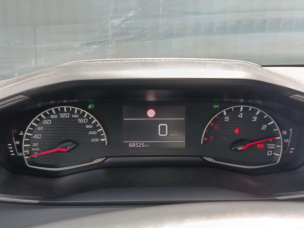 Peugeot 208 PureTech 73kW 100CV Active Pack