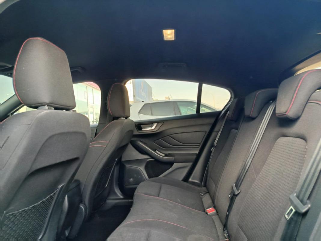 Ford Focus 1.0 Ecoboost MHEV 92kW STLine