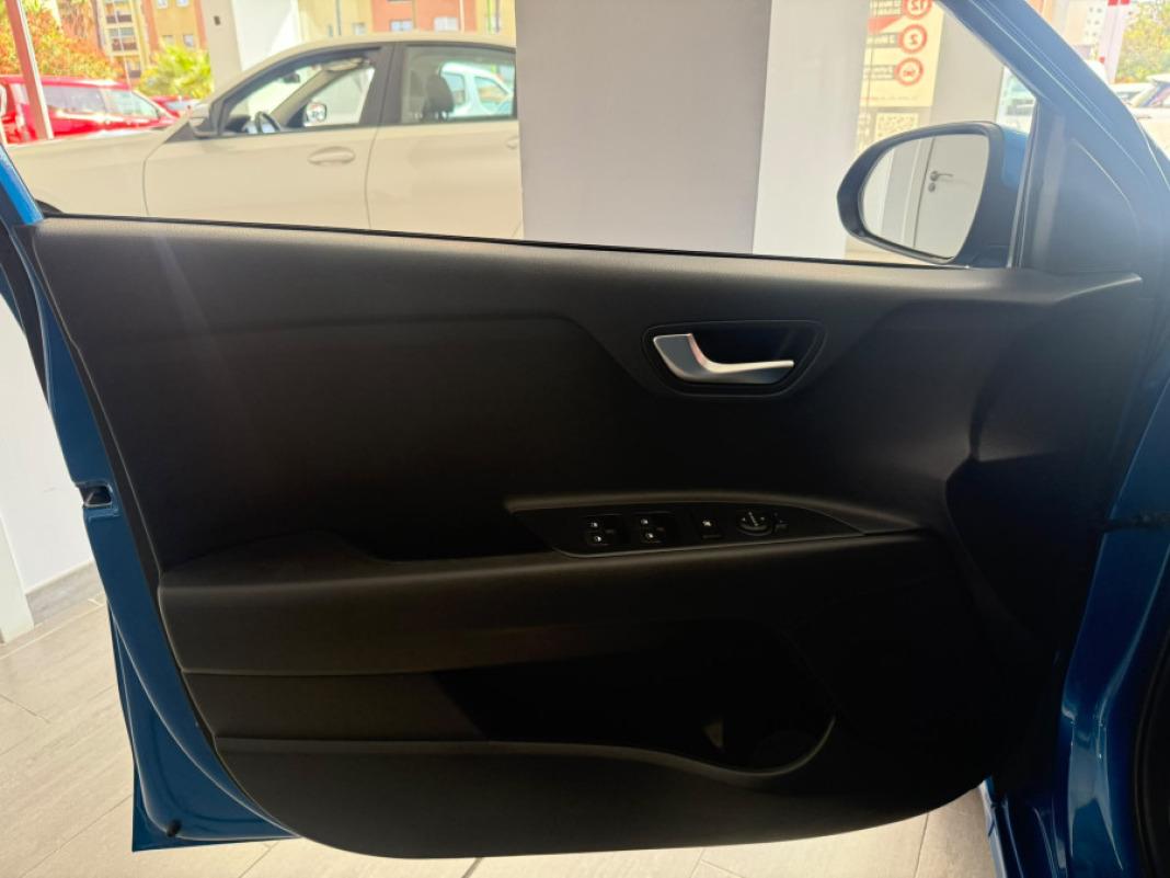 Kia Rio 1.0 TGDi 74kW 100CV Drive