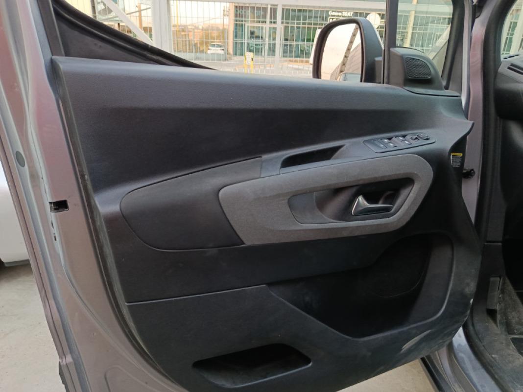 Peugeot Rifter Rifter GT BlueHDi 130 EAT8 Long