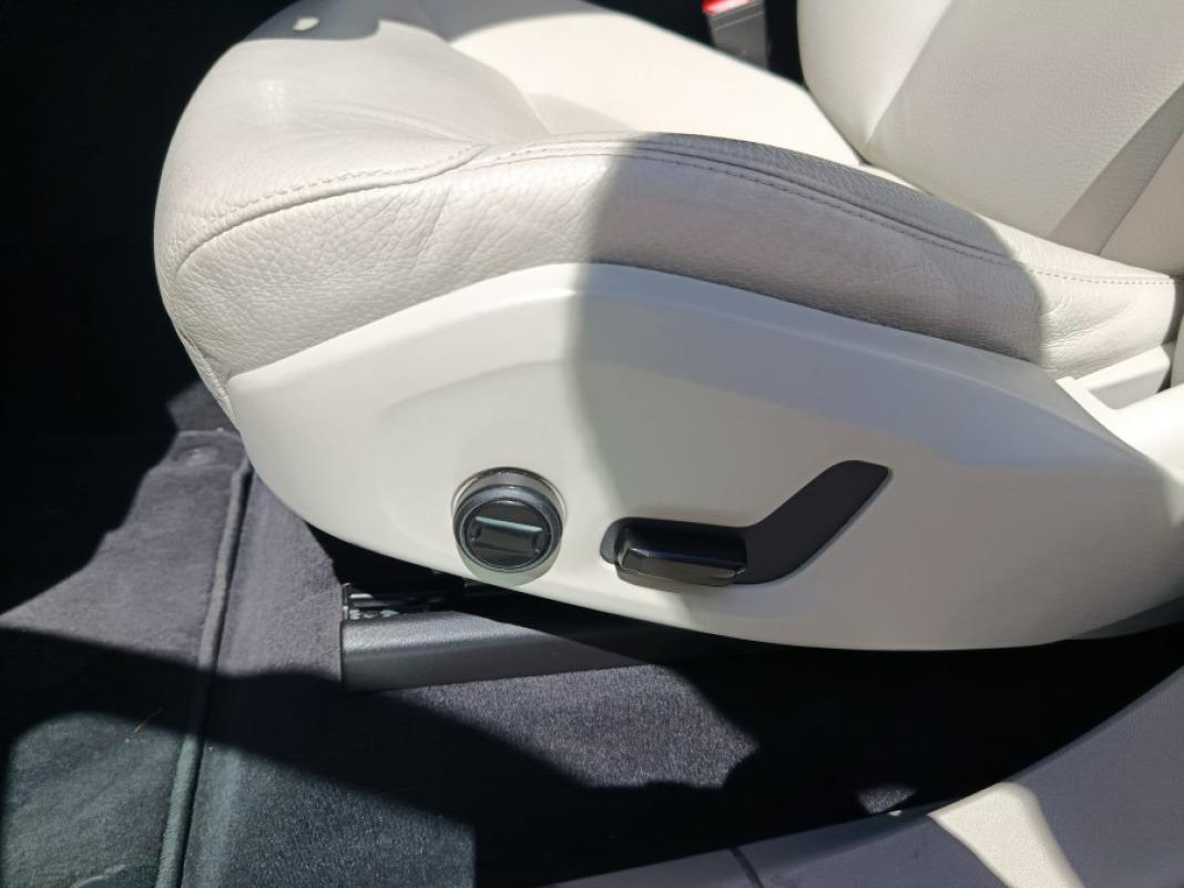 Volvo Xc90 2.0 T8 AWD Core Recharge Auto