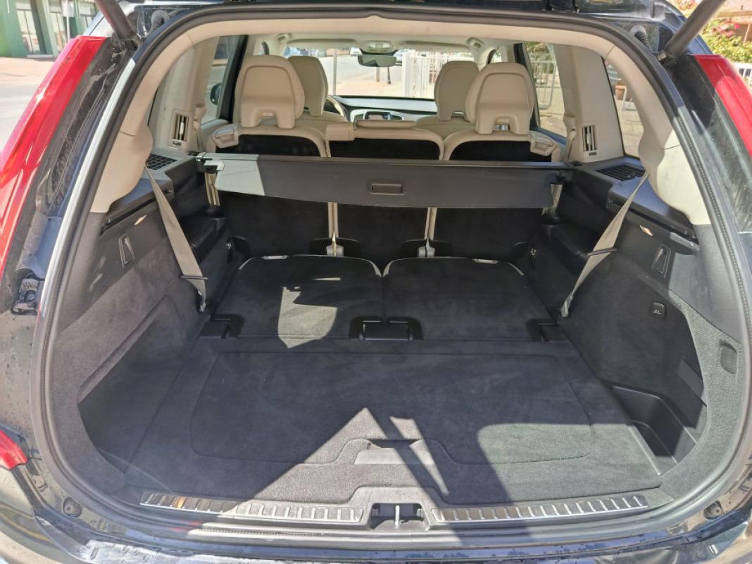 Volvo Xc90 2.0 T8 AWD Core Recharge Auto