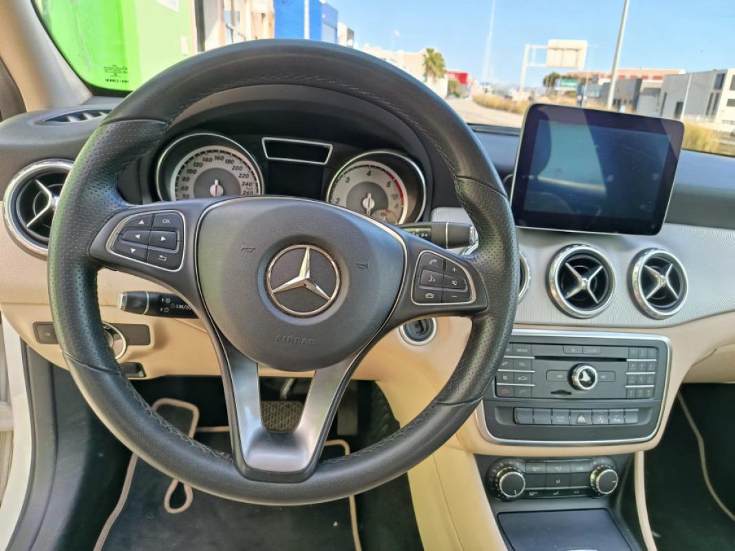 mercedes-benz Clase Gla GLA 220 d Urban