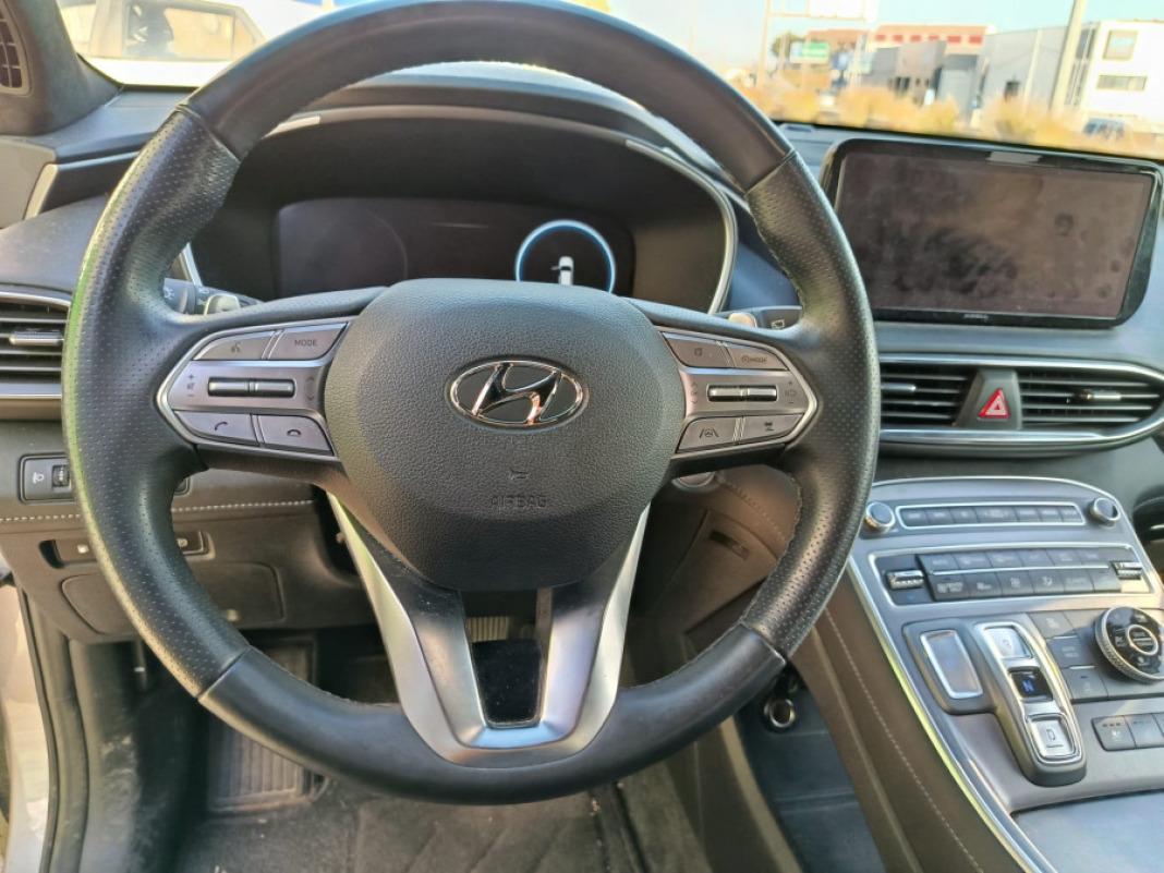 Hyundai Santa Fe 1.6 TGDi PHEV Style Auto 4x4