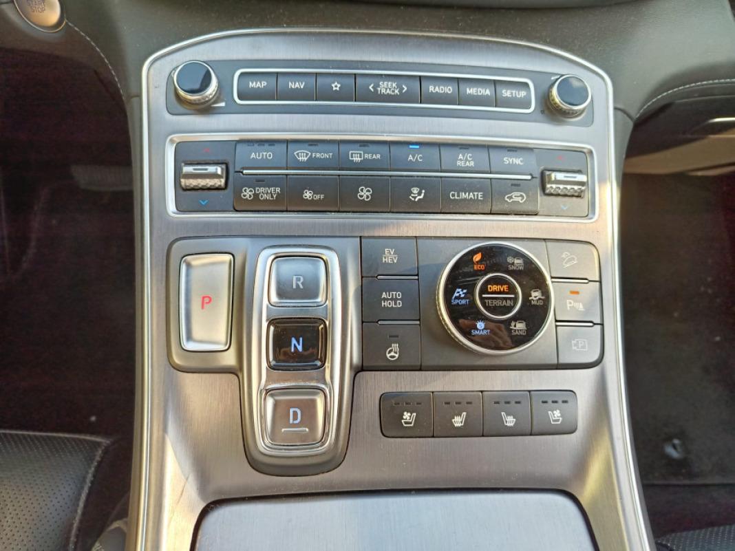 Hyundai Santa Fe 1.6 TGDi PHEV Style Auto 4x4